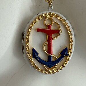 Nautical Anchor Locket photo Pendant necklace 24 inches VTG ⚓️
